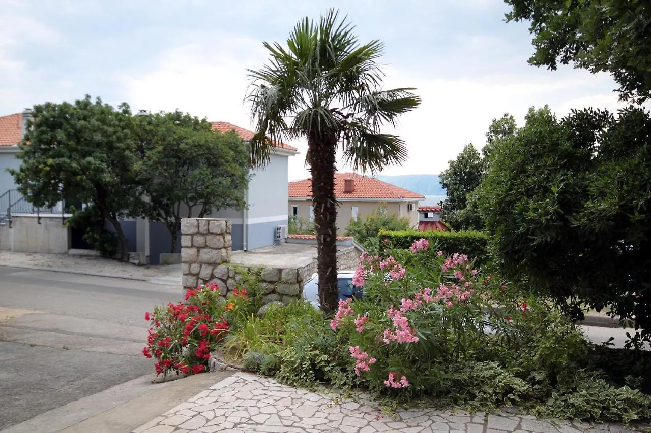 Apartment Novi Vinodolski 2423A